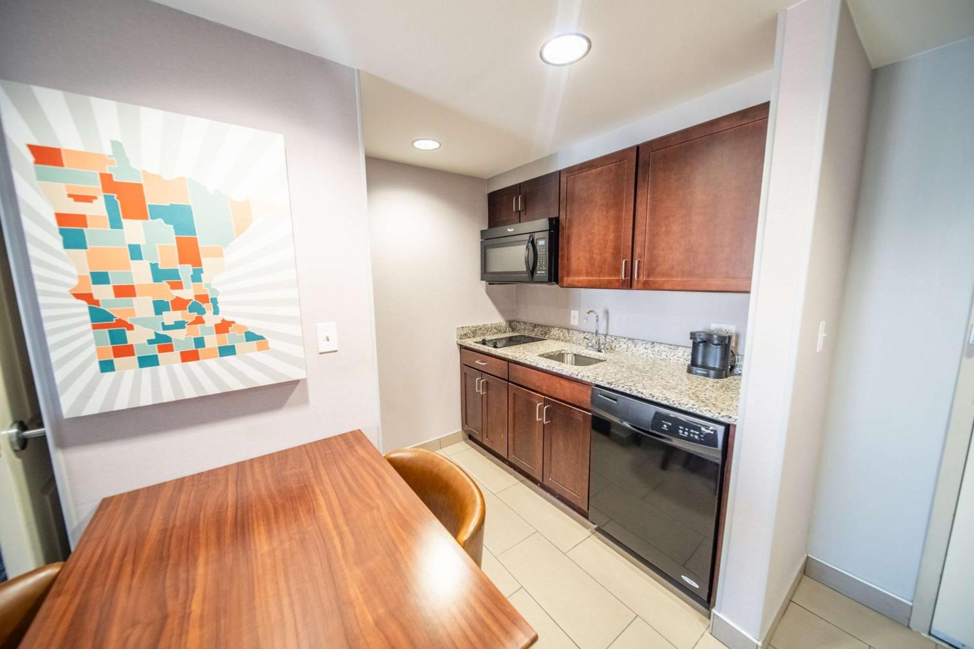 Homewood Suites By Hilton Rochester Mayo Clinic-St. Marys Campus Extérieur photo