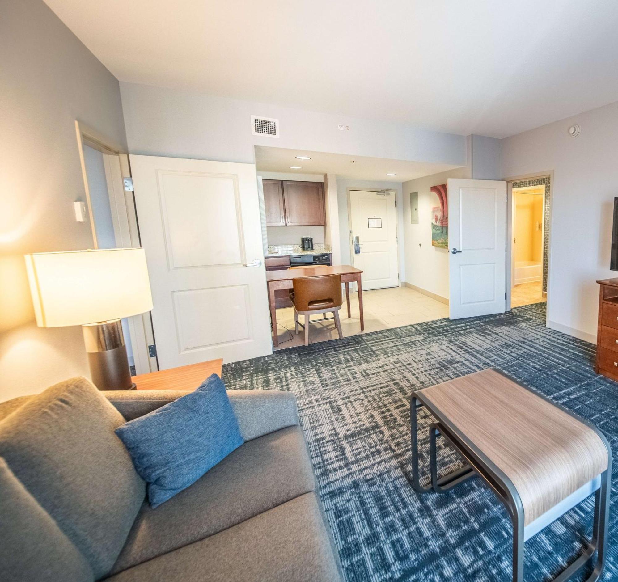Homewood Suites By Hilton Rochester Mayo Clinic-St. Marys Campus Extérieur photo