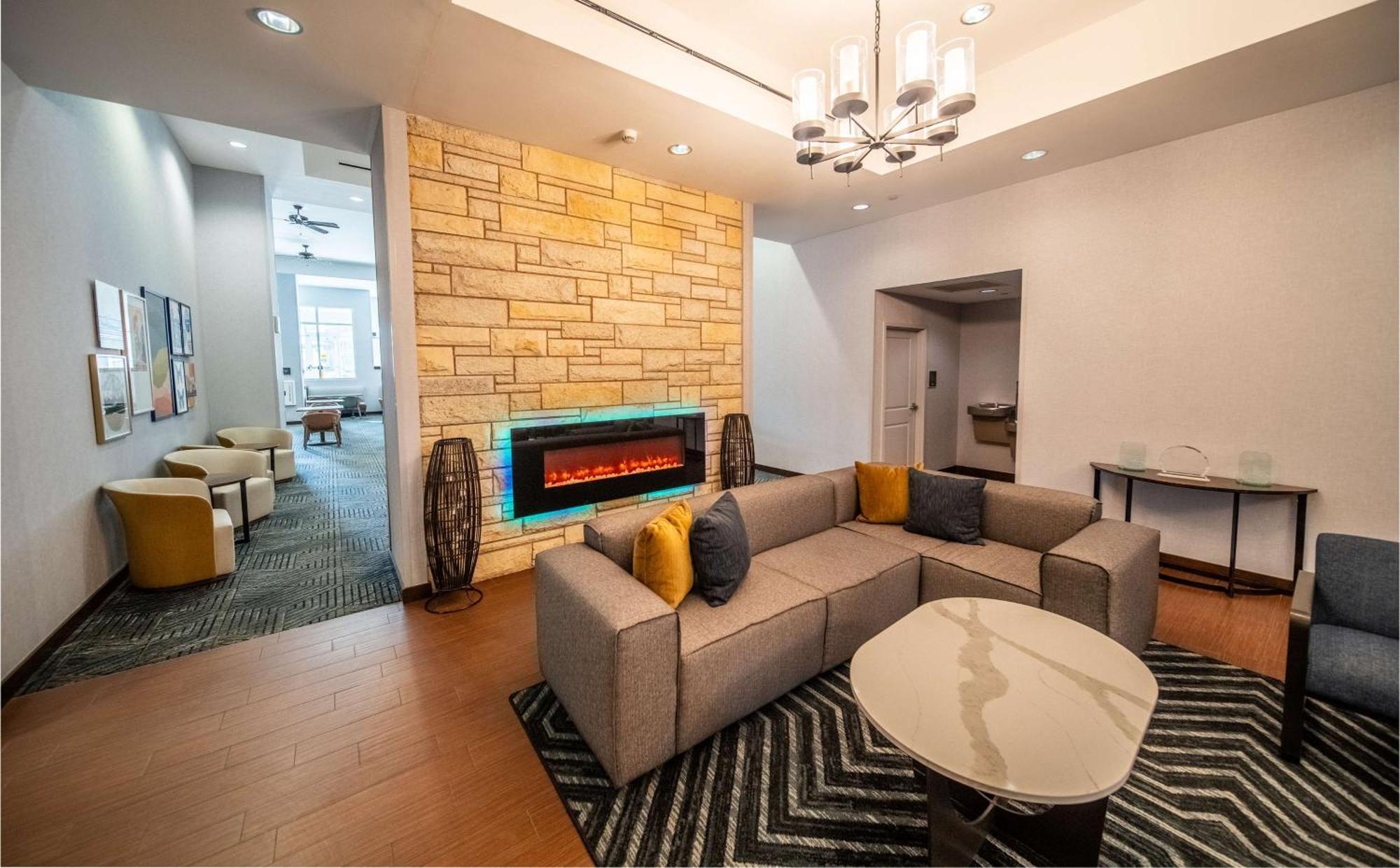 Homewood Suites By Hilton Rochester Mayo Clinic-St. Marys Campus Extérieur photo