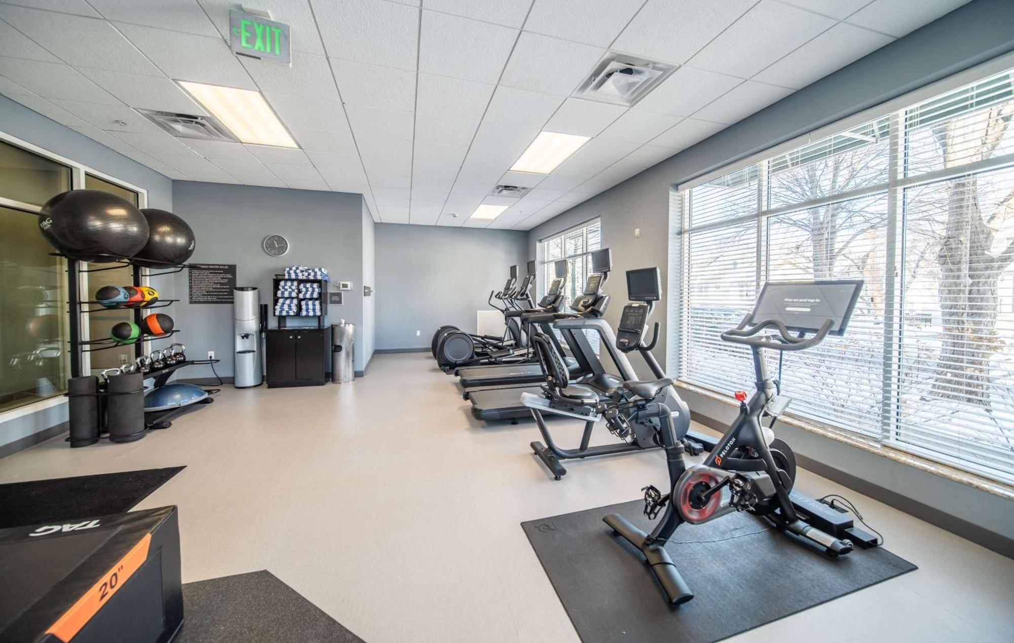Homewood Suites By Hilton Rochester Mayo Clinic-St. Marys Campus Extérieur photo